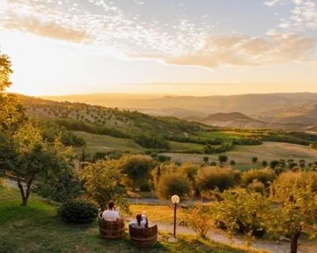 Vitabella Toscana * Seggiano