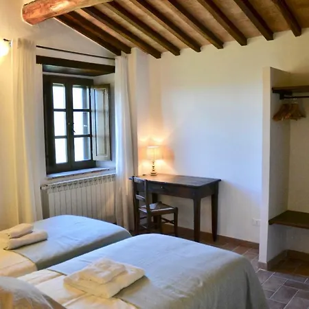 Vitabella Toscana Farm stay Seggiano